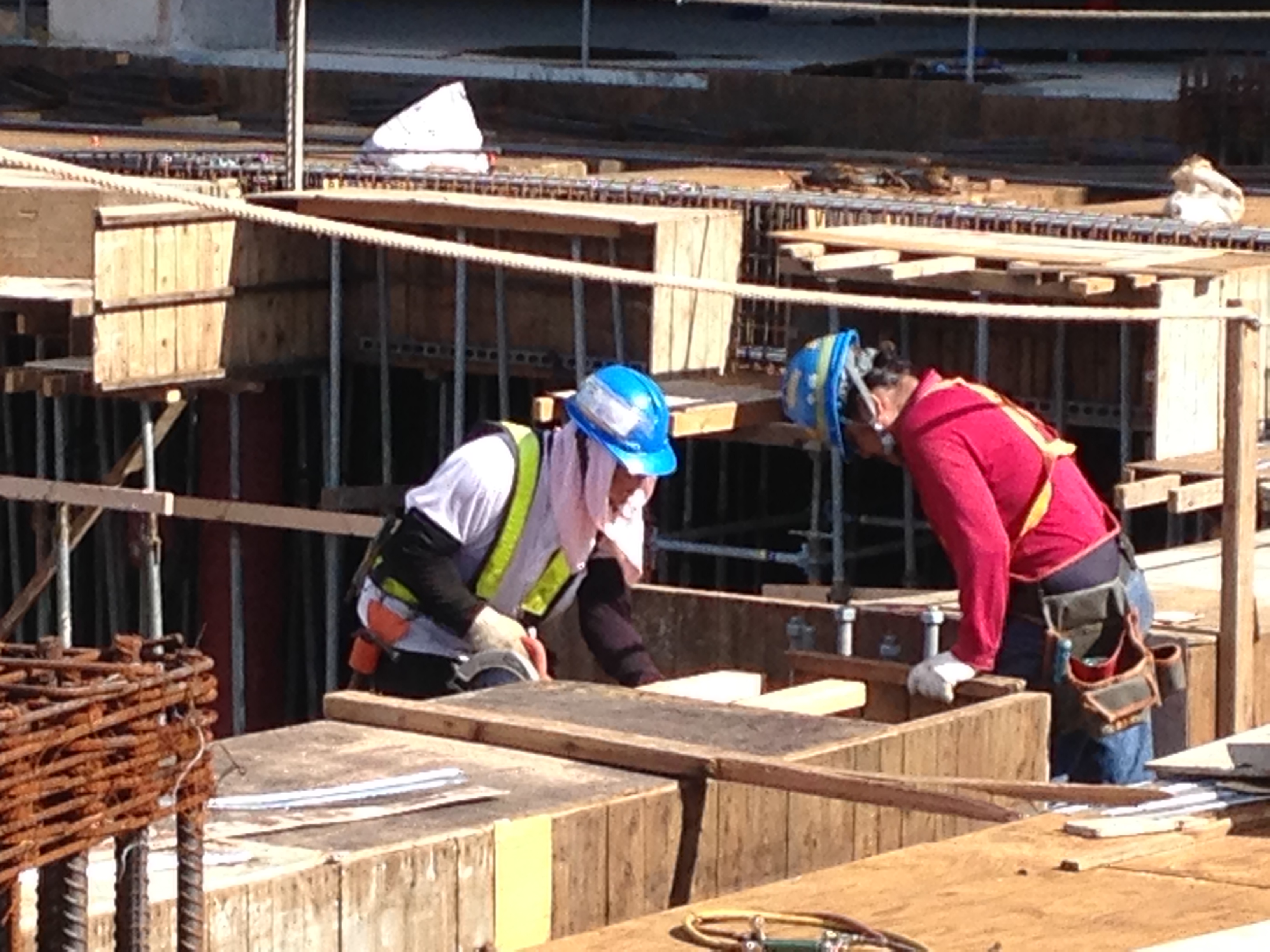 Heat Stress and Productivity Losses in Urban Construction Workforces