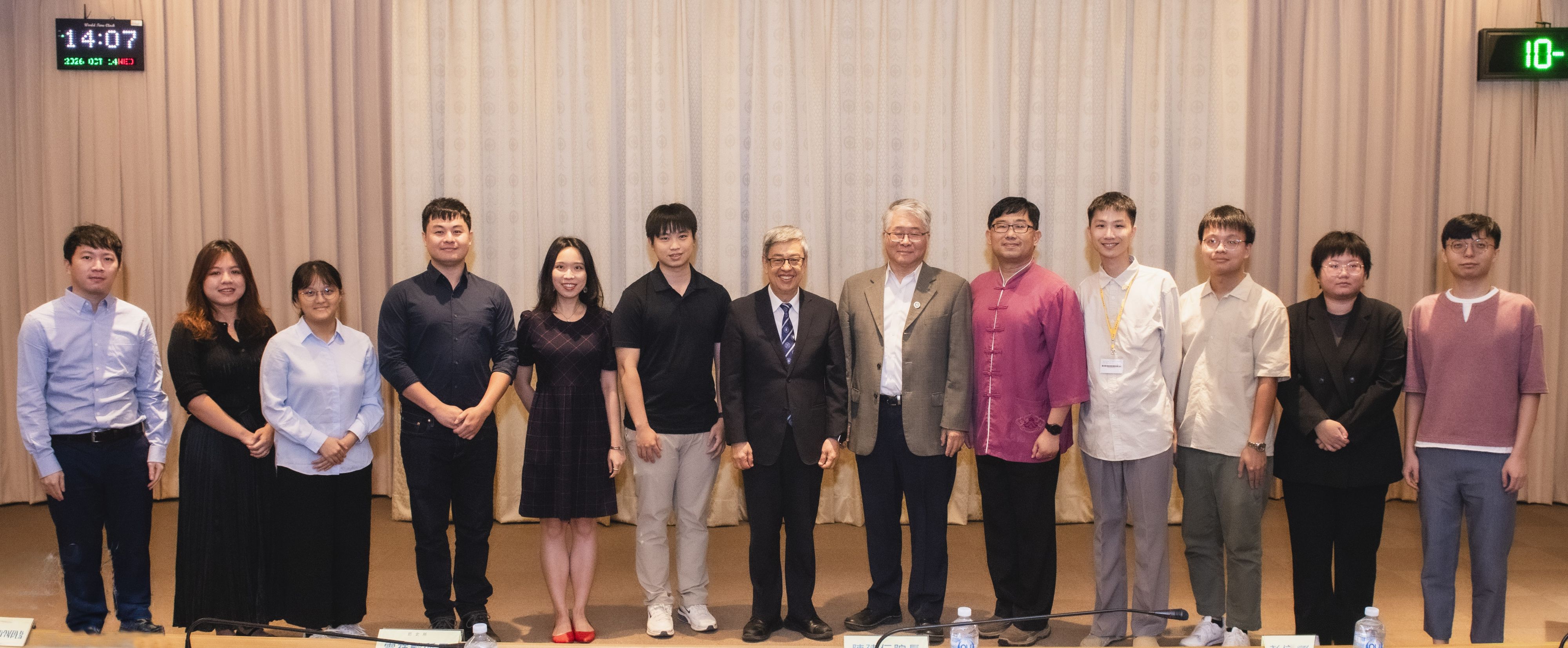 Nurturing the Next Generation of Humanities and Social Sciences Scholars at Academia Sinica 14 Doctoral Students Receive Fellowships to Embark on Their Academic Journeys