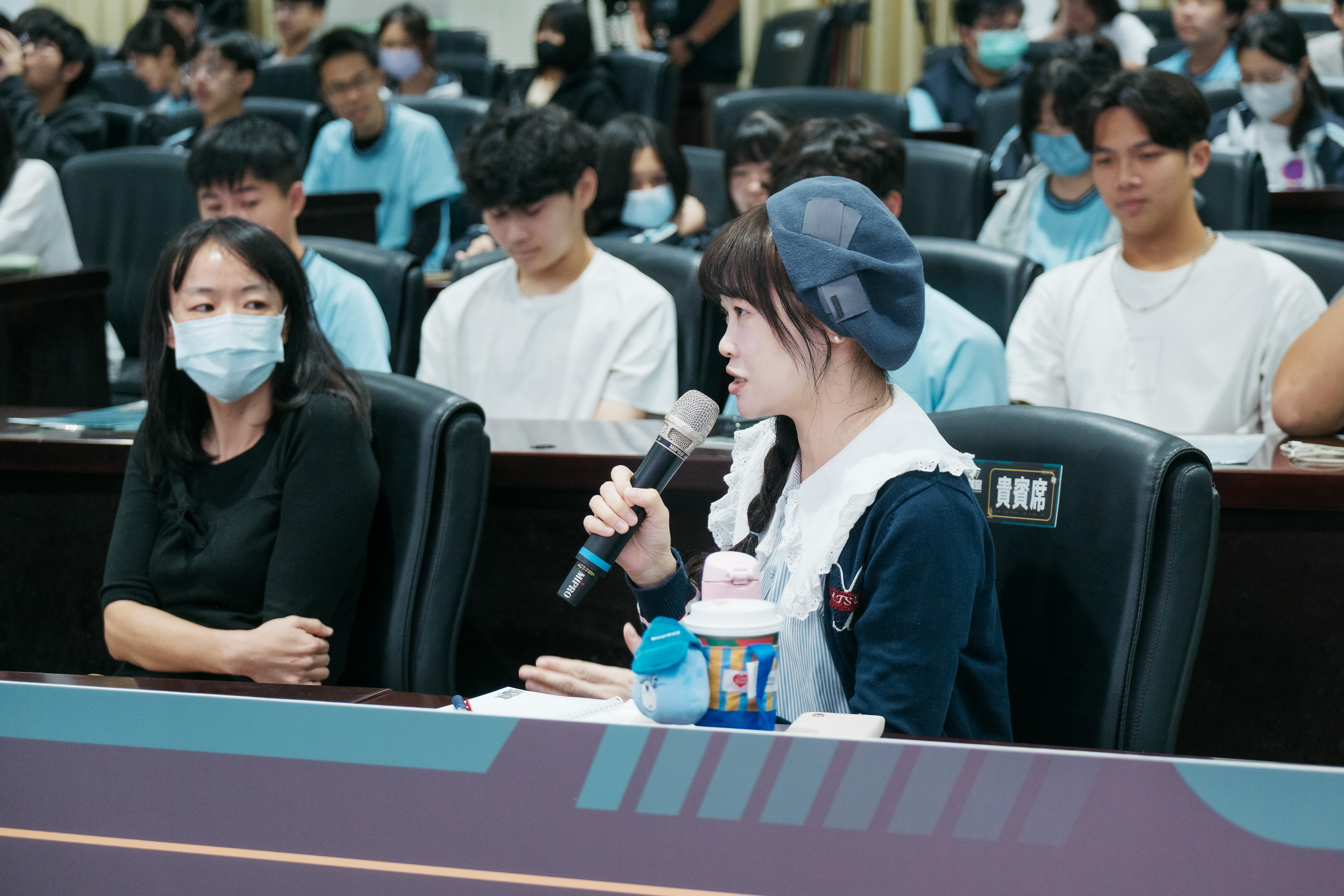 竹東高中老師提問與分享。（圖片來源：中央研究院）