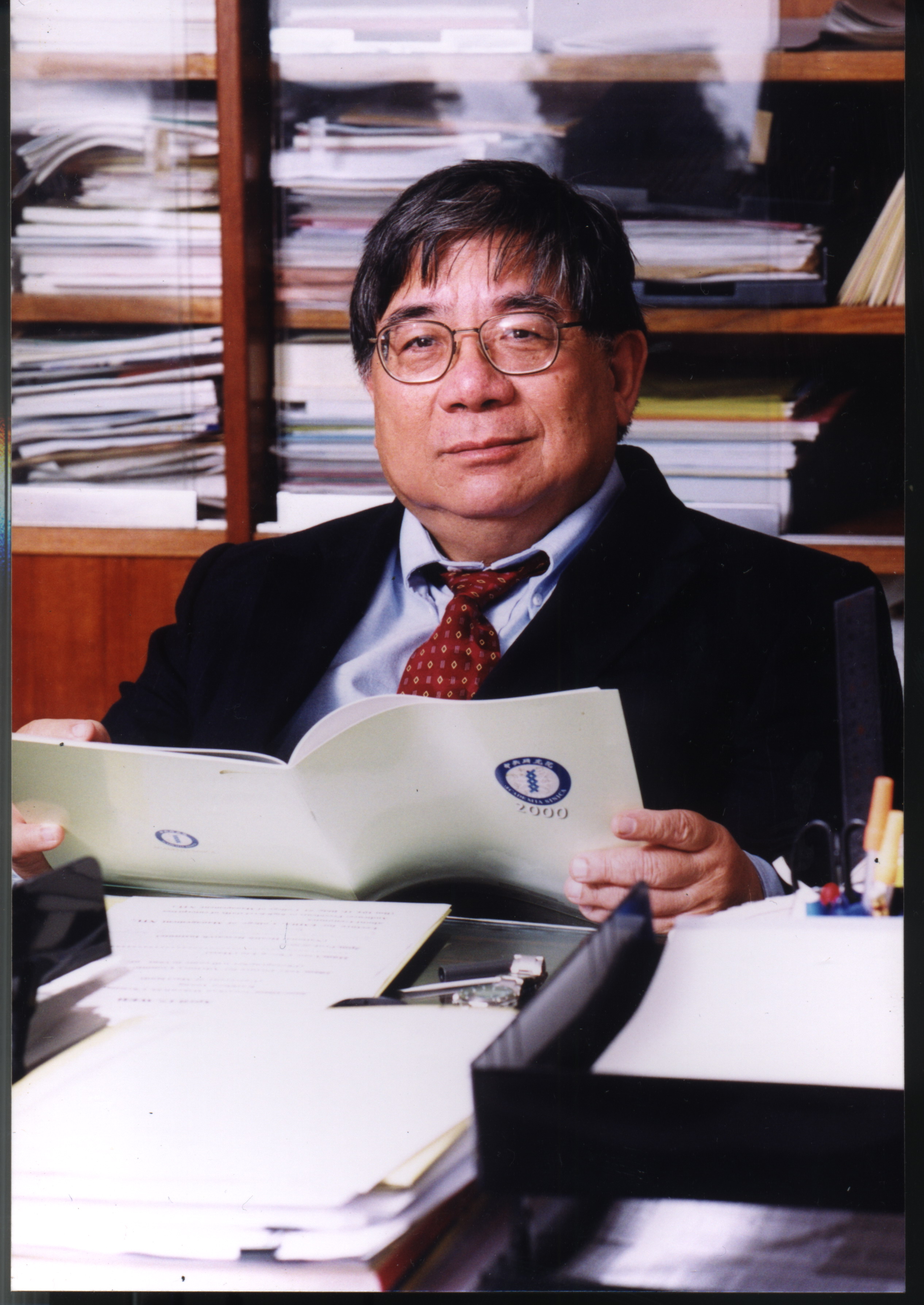 1997年中研院副院長陳長謙院士（圖片來源：中央研究院化學所）