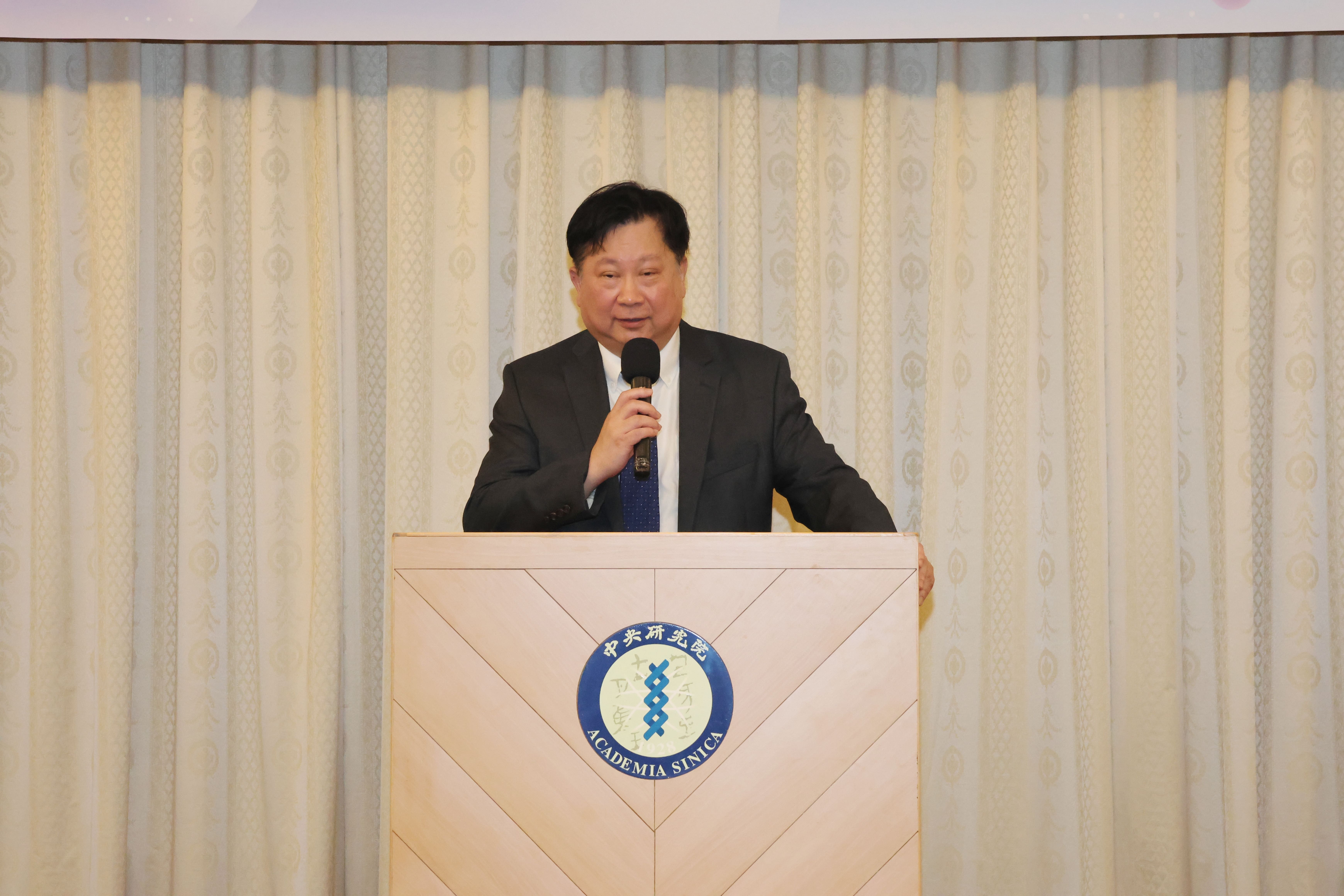 新任秘書長李奇鴻致詞。（圖片來源：中央研究院）
